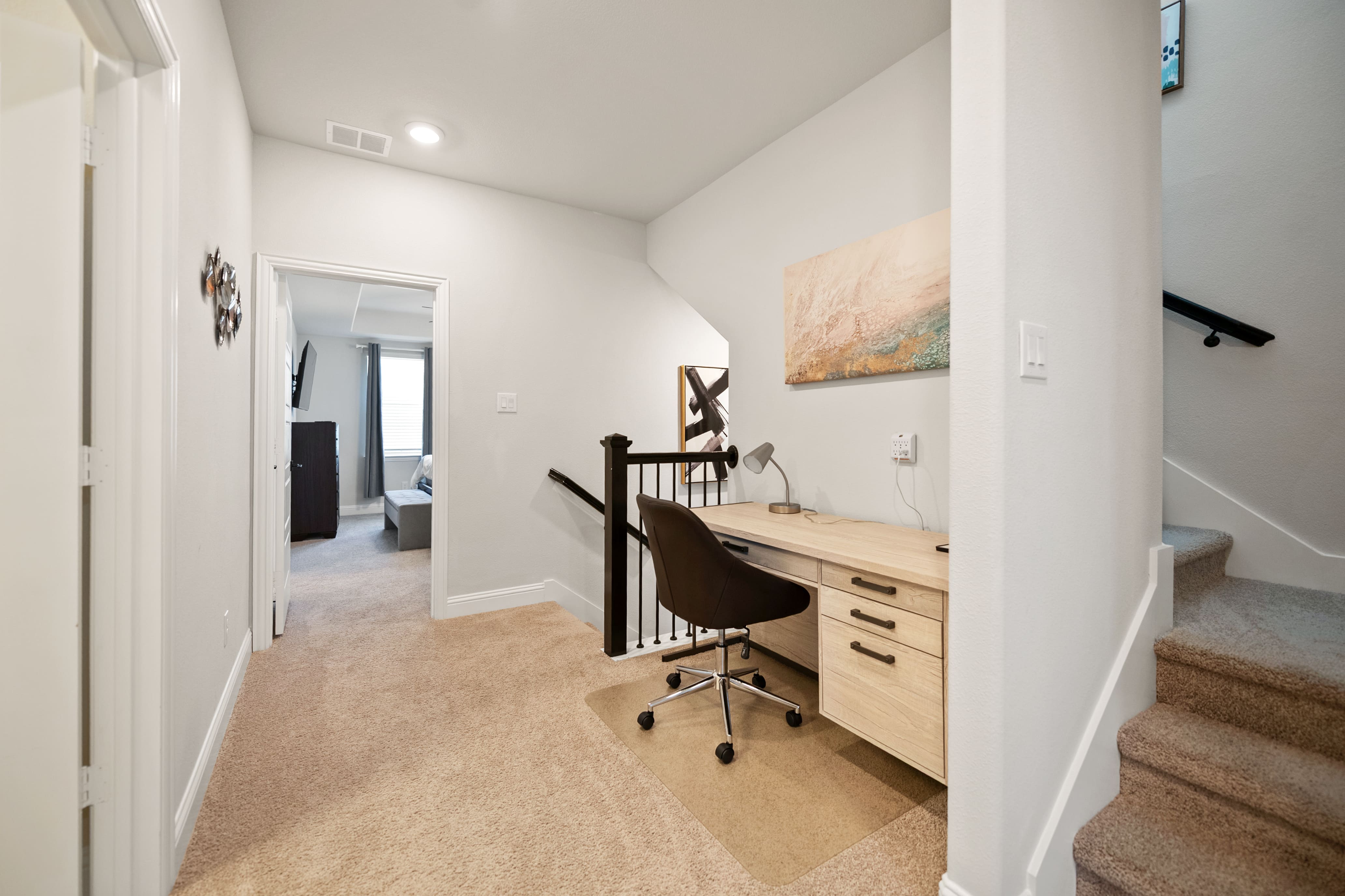 PL088 - Home|Yard|16mi to Convention Ctr|Sleeps 8 | Photo 8
