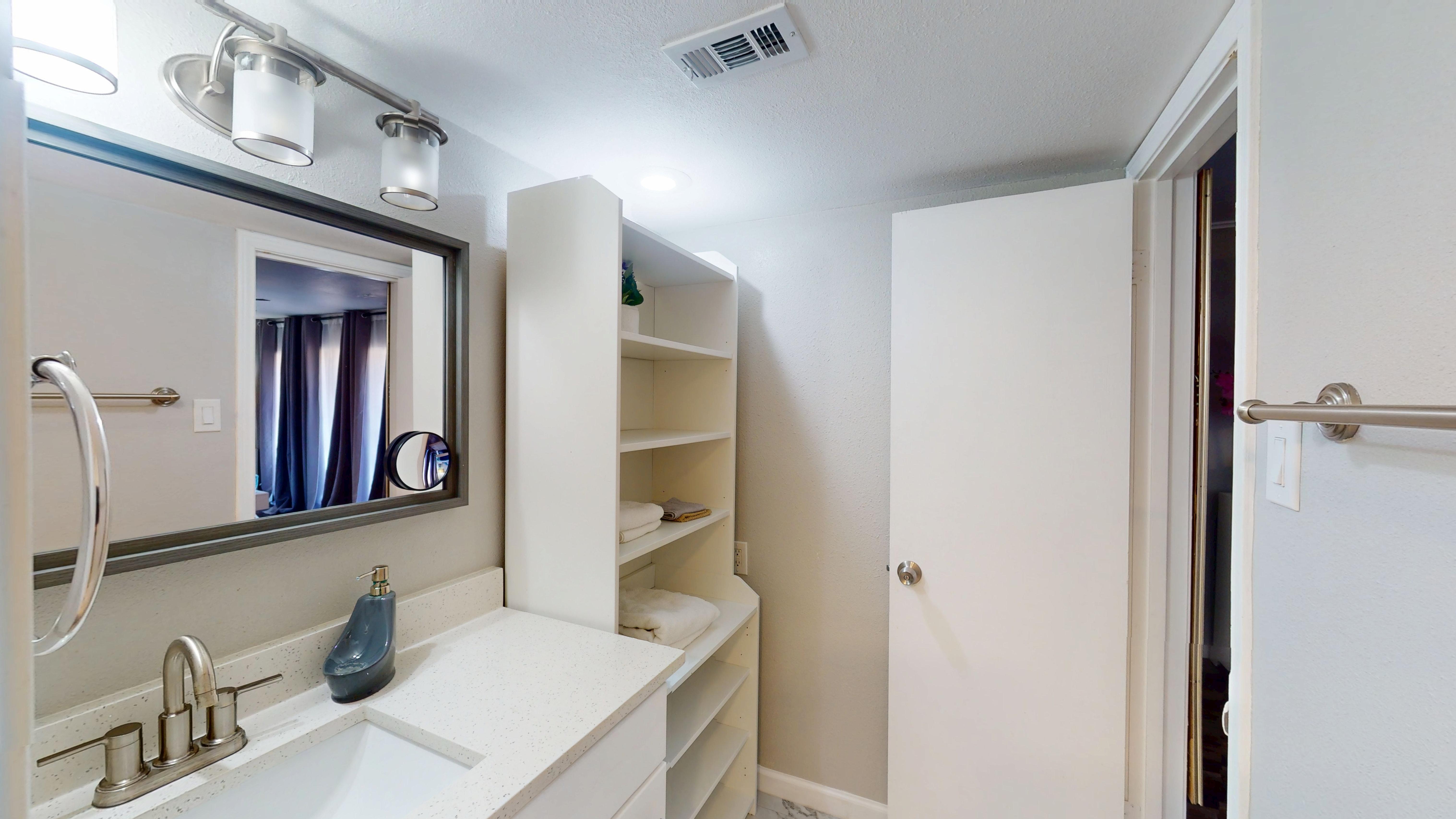 GP78B - Condo|Yard|4mi to AT&T Stadium|Sleeps 6 | Photo 25