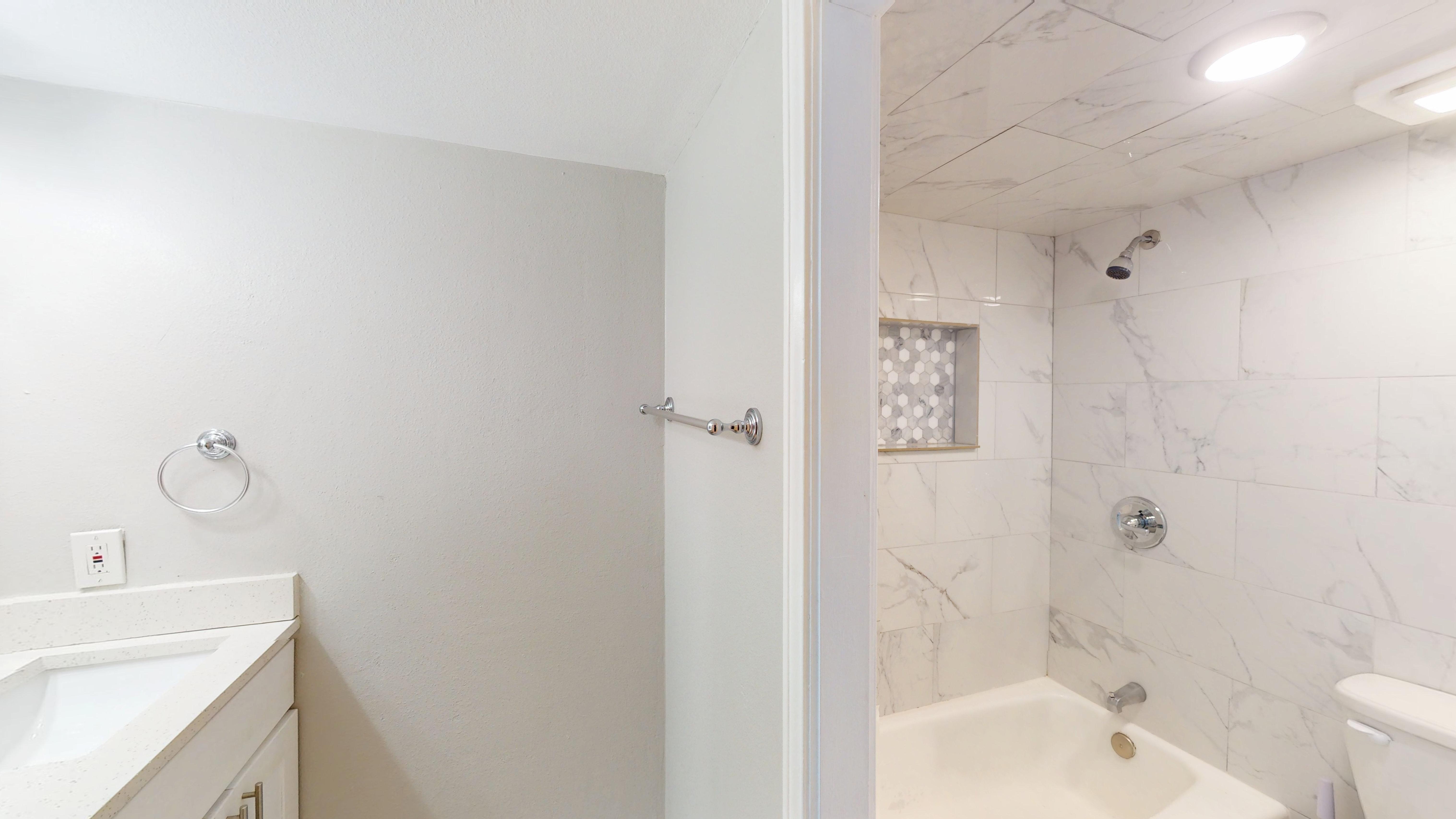 GP78B - Condo|Yard|4mi to AT&T Stadium|Sleeps 6 | Photo 16