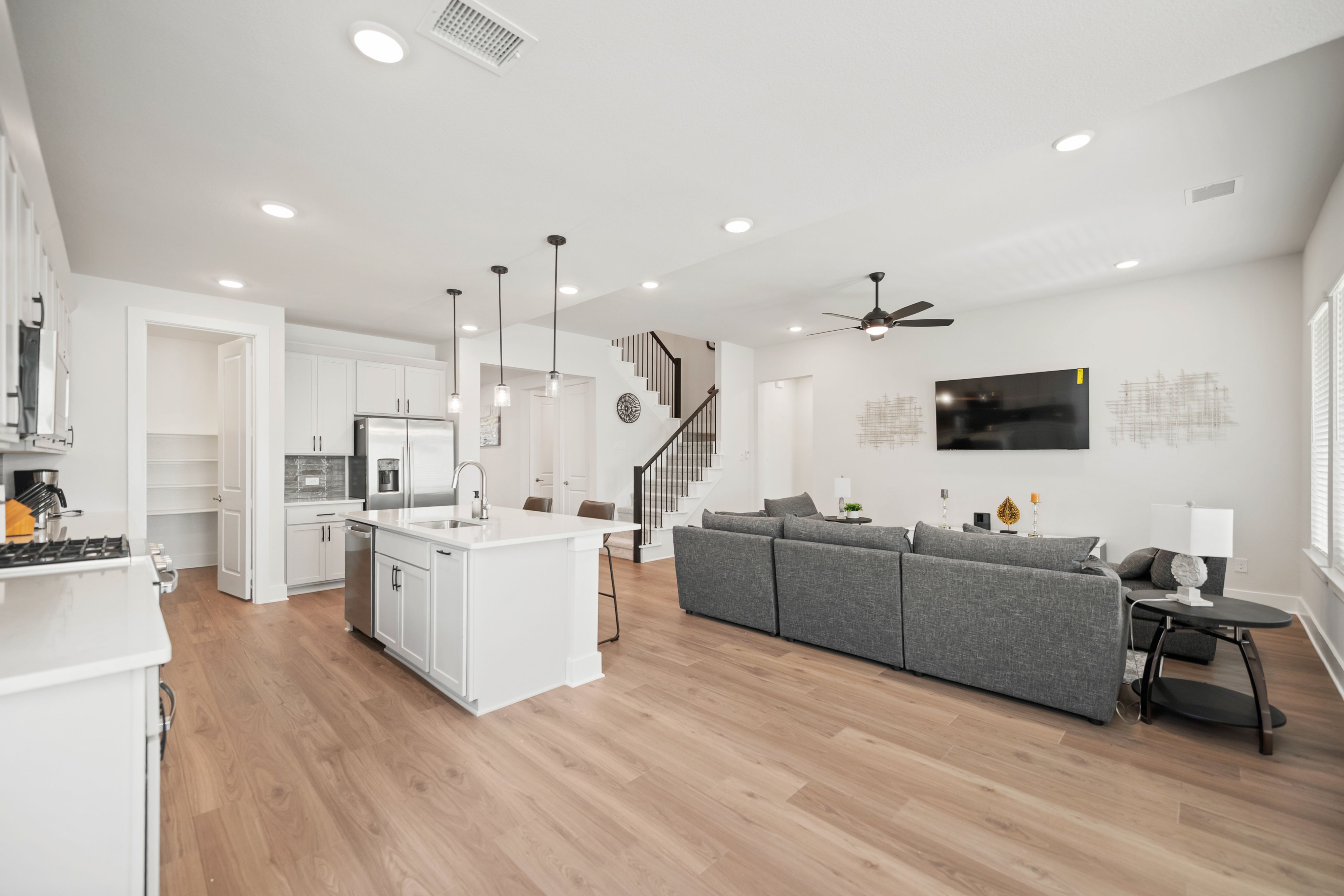 MCK716 - Home|Yard|16mi to Toyota Stadium|Sleeps 8 | Photo 11