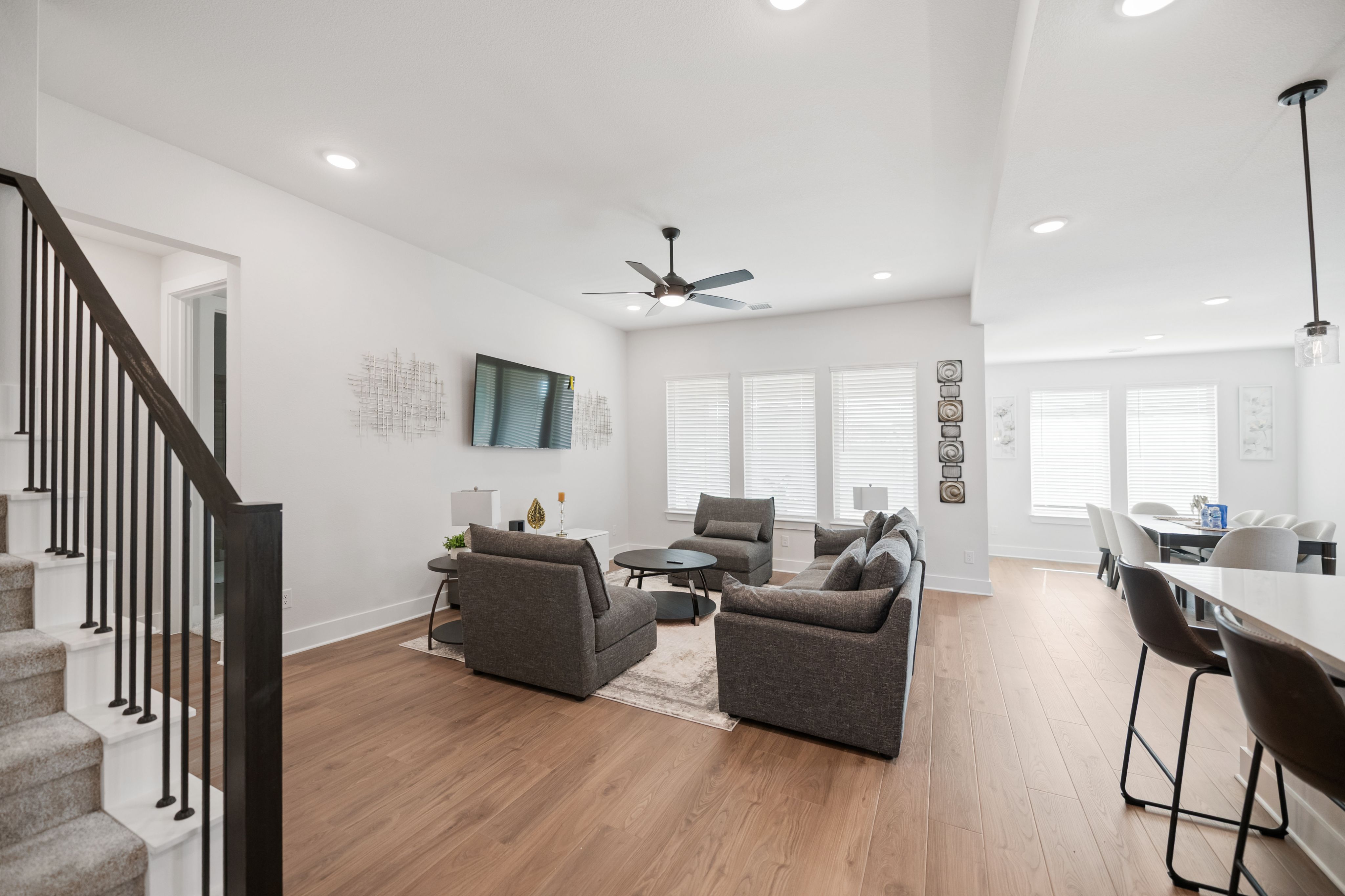 MCK716 - Home|Yard|16mi to Toyota Stadium|Sleeps 8 | Photo 12