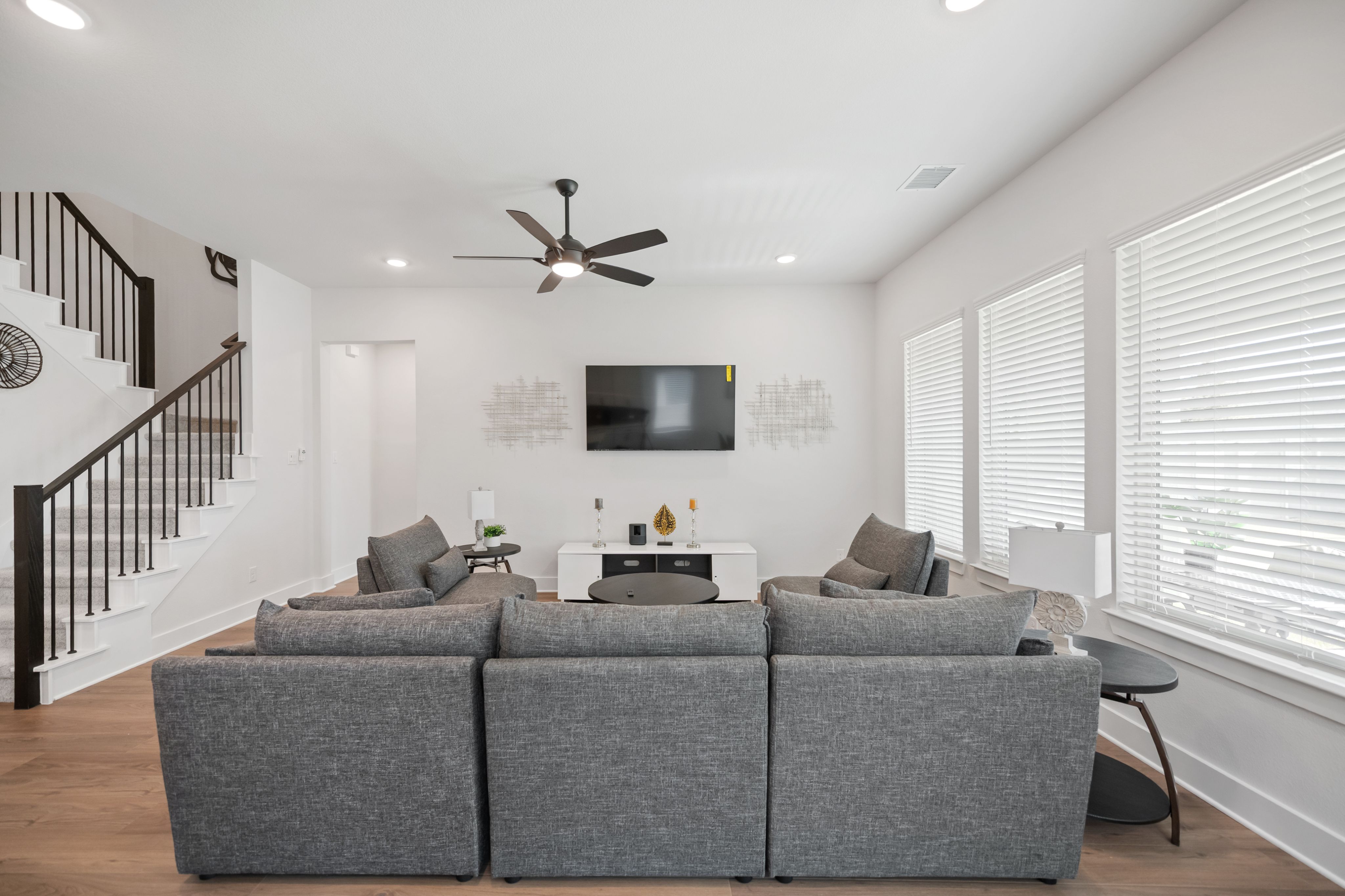 MCK716 - Home|Yard|16mi to Toyota Stadium|Sleeps 8 | Photo 8