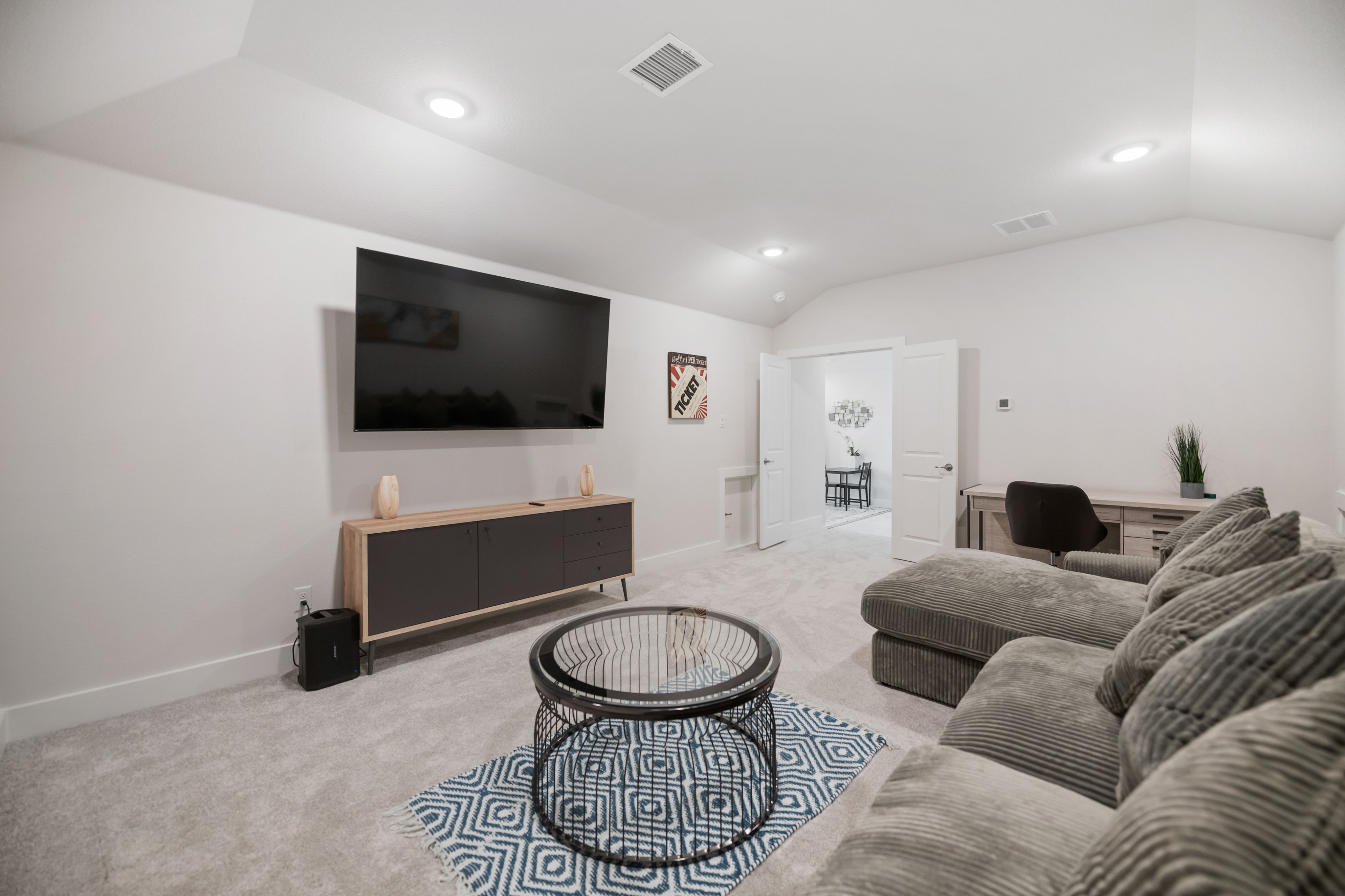 MCK716 - Home|Yard|16mi to Toyota Stadium|Sleeps 8 | Photo 7