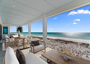 The Grand Pearl The Grand Pearl