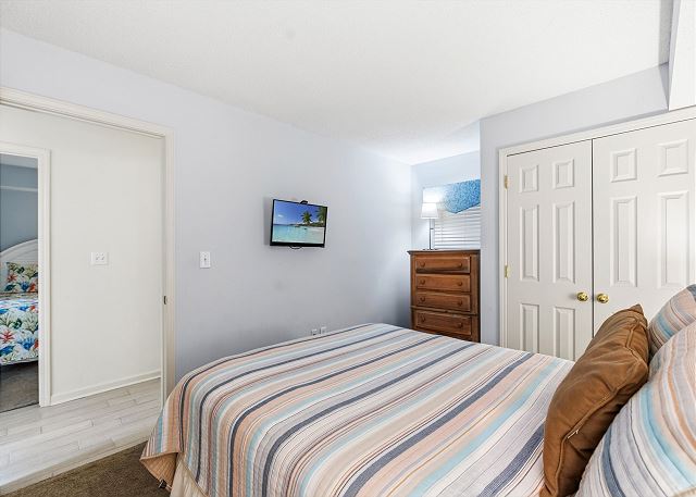 Ashworth 104 - Oceanfront-Ocean Drive Section 22