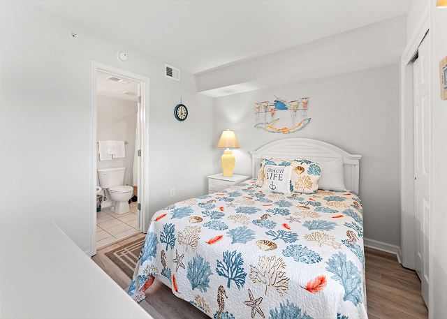 Sunrise Pointe 10F - Oceanfront - Cherry Grove Section 23