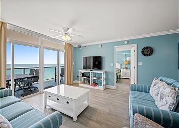 Blue Water Keyes 1003 - Oceanfront - Crescent Beach Section, a Vacation Rental in Myrtle Beach