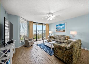 Beach Club II 1E - Oceanfront- Windy Hill Section, a Vacation Rental in Myrtle Beach