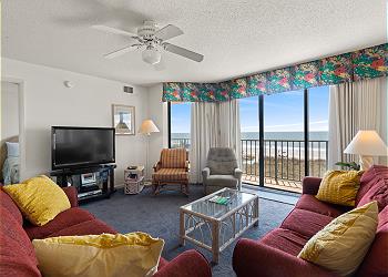 Beach Club II 2E - Oceanfront - Windy Hill Section, a Vacation Rental in Myrtle Beach