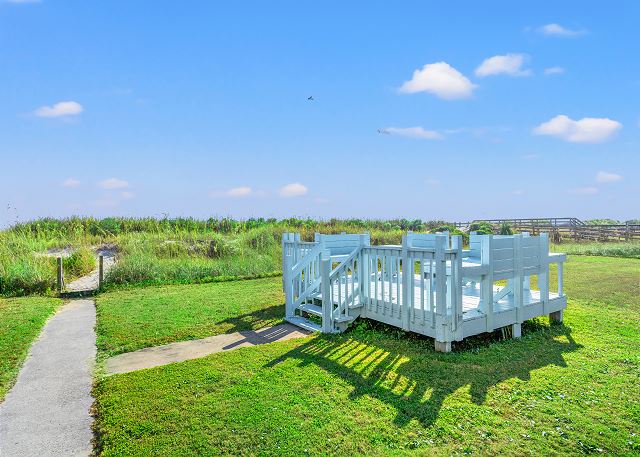 Barnett House Bottom - Oceanfront - Windy Hill Section 4