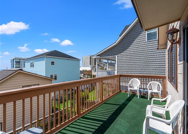 Perrin Place C - 3rd Row - Ocean Drive Section 15