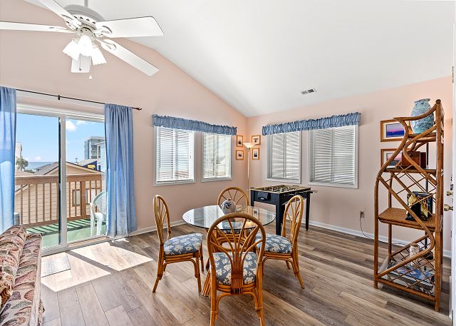 Perrin Place C - 3rd Row - Ocean Drive Section 12