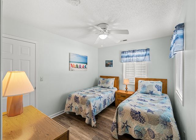 Perrin Place C - 3rd Row - Ocean Drive Section 18