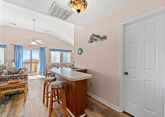 Perrin Place C - 3rd Row - Ocean Drive Section 14