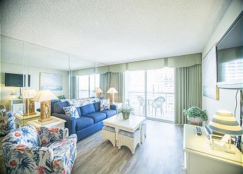 South Hampton 707 - Ocean View - Shore Drive Section, a Vacation Rental in Myrtle Beach