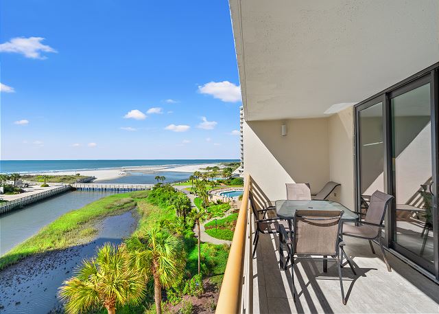 Private Oceanfront Balcony