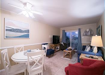 Ocean Pier I 104 - Oceanfront - Windy Hill Section, a Vacation Rental in Myrtle Beach