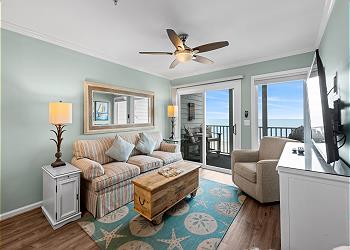 Pelicans Landing 403 - Oceanfront - Shore Drive Section, a Vacation Rental in Myrtle Beach