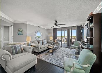 Maisons-Sur-Mer 506 - Marsh View - Shore Drive, a Vacation Rental in Myrtle Beach