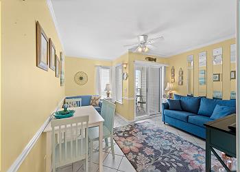 A Place At The Beach WH 308 - Oceanfront - Windy Hill Section, a Vacation Rental in Myrtle Beach