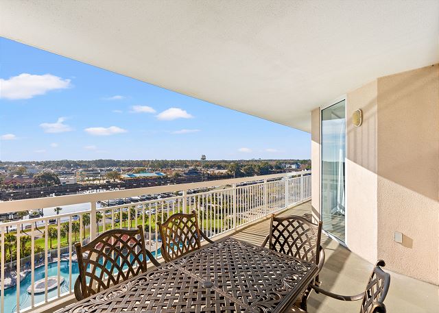 Private Balcony Overlooking The Marina