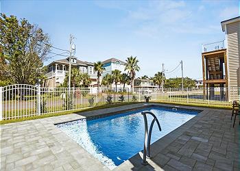 Antigua Breeze - 3rd Row - Windy Hill Section, a Vacation Rental in Myrtle Beach