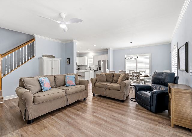 Antigua Breeze - 3rd Row - Windy Hill Section 4