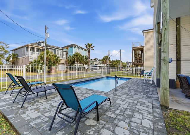 Antigua Breeze - 3rd Row - Windy Hill Section 34