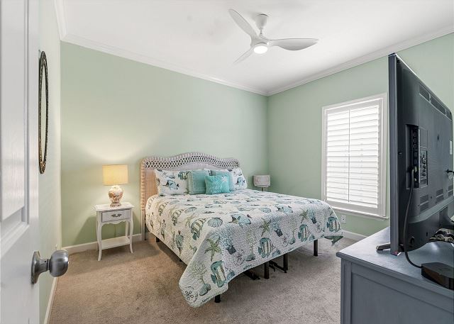 Antigua Breeze - 3rd Row - Windy Hill Section 20