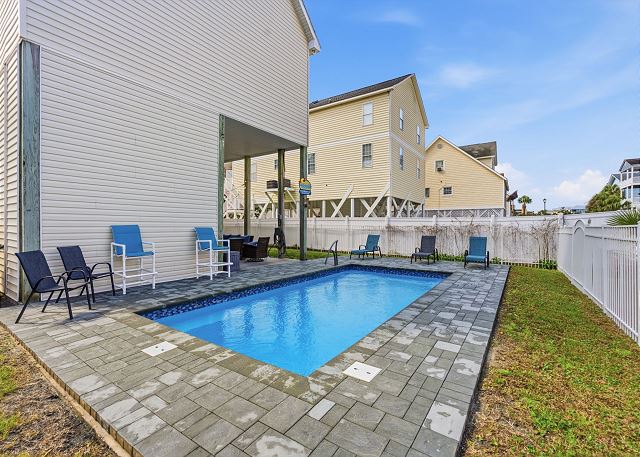 Antigua Breeze - 3rd Row - Windy Hill Section 33