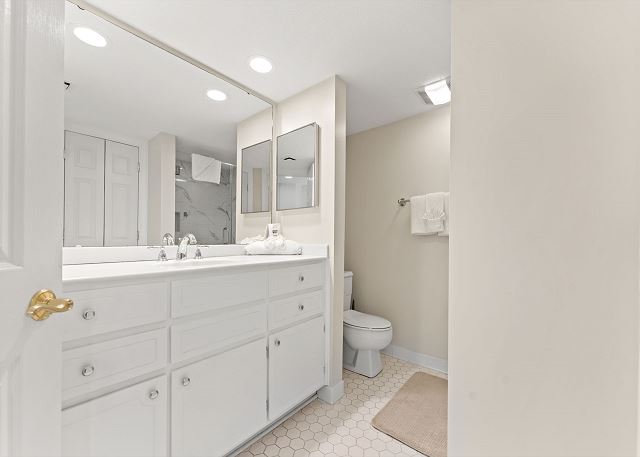 Maisons-Sur-Mer 601 - Oceanfront - Shore Drive 17