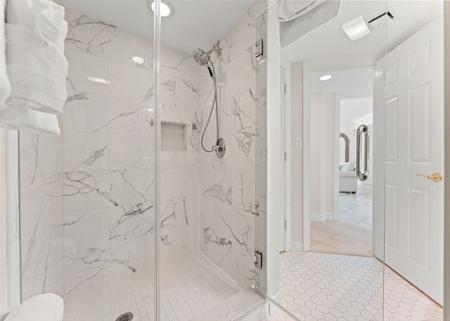 Maisons-Sur-Mer 601 - Oceanfront - Shore Drive 18