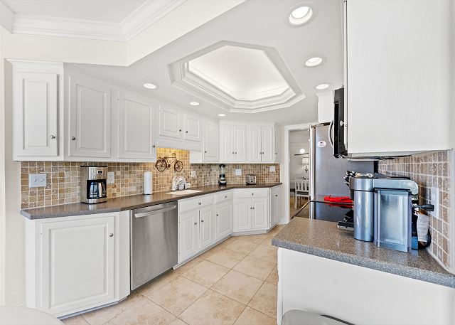 Maisons-Sur-Mer 601 - Oceanfront - Shore Drive 14