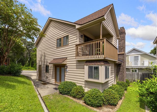 Perrin Place J - 3rd Row - Ocean Drive Section 28