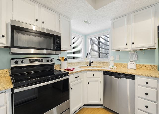 Perrin Place J - 3rd Row - Ocean Drive Section 10