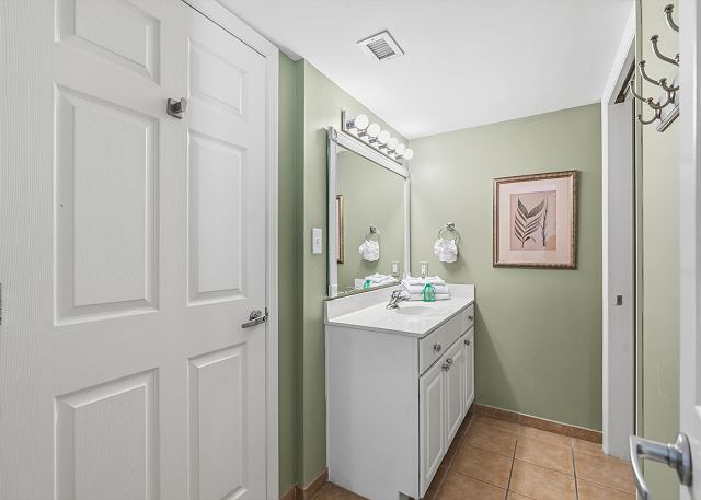 Malibu Pointe 1001 Second row ocean view-Crescent Beach Section 19