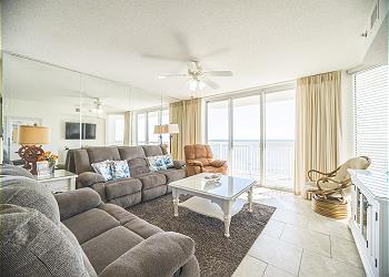 Crescent Shores N - 1001 - Oceanfront-Crescent Beach Section, a Vacation Rental in Myrtle Beach