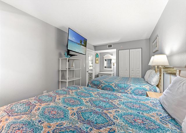 Bay Watch Resort M. 1012-Oceanfront-Crescent Beach Section 18