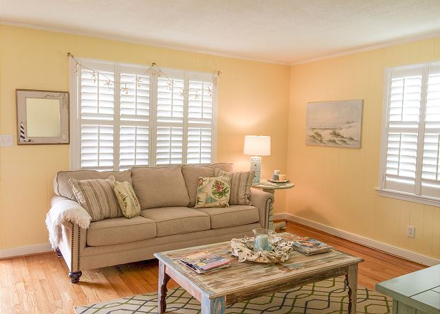 Sunny J II |**$1903.91** All-Inclusive Spring Special per Week!