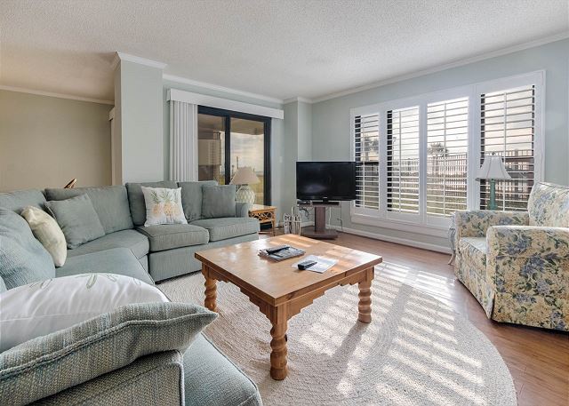 Summer Winds 142 | Fun in the sun only steps from your door! Fabulous first floor find!!!