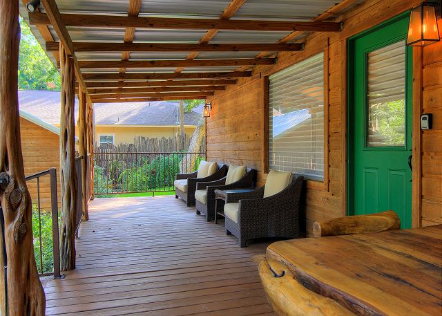 "Apple" 
Main cabin patio!