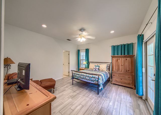 Newly remodeled! Master bedroom with a Queen size bed.