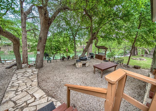 Enjoy the outdoor area overlooking the Guadalupe River! 