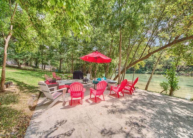 Concrete slab has plenty of seating! Perfect for spending time with the family! Paddle boat was swept away in the flood, no longer available for use. 