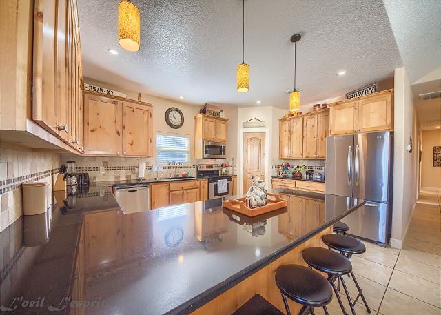 Granite counter tops with a large island for extra seating!