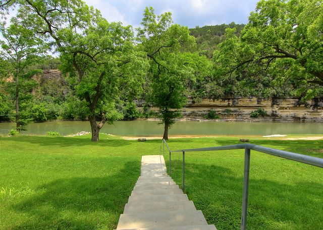 Guadalupe River Access! 
