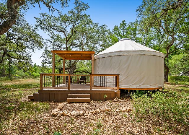Javelina: 1/1 yurt that sleeps 2 guests! 