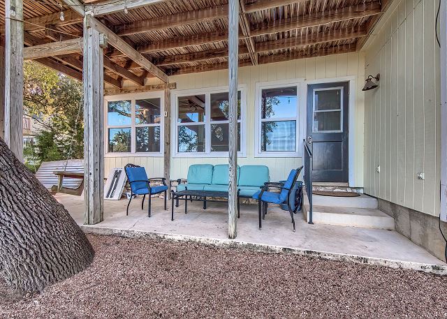 Outdoor covered seating