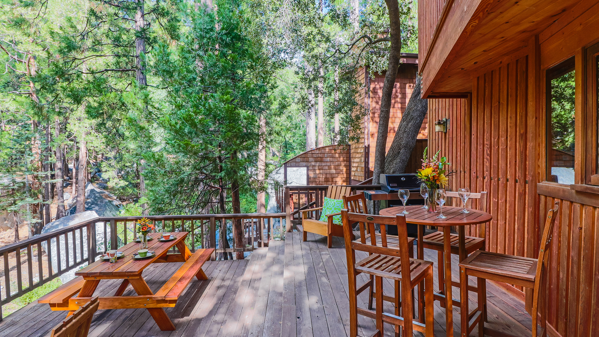 Outdoor dining on the large deck.-Original