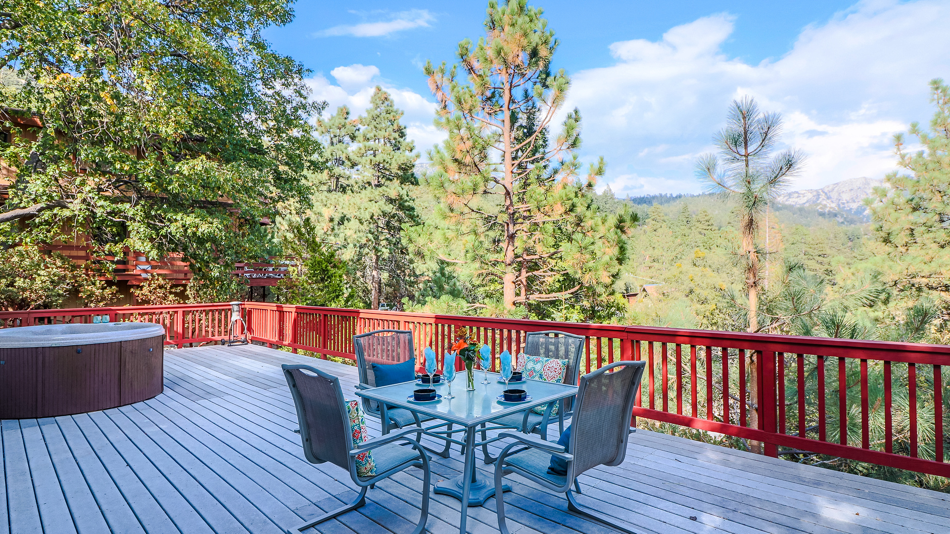 Large spacious deck with outdoor dining and spa.-Original